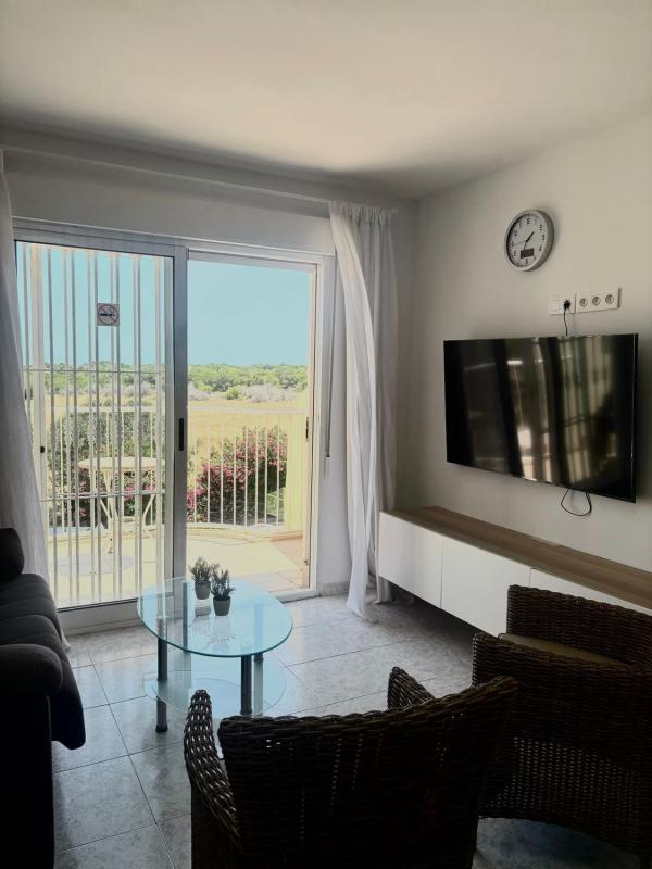 Venta de piso en Piso en Calle Murillo, 100, La Siesta - El Salado - Torreta, Torrevieja, Torrevieja
photo 1