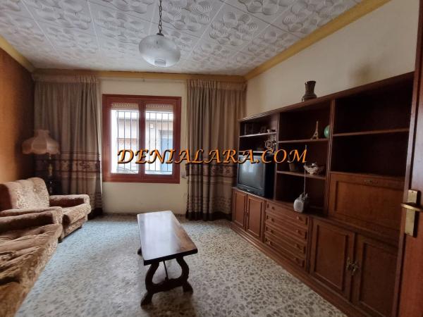 Chalet wolnostojący na sprzedaż w Casa o chalet en Centro, Pedreguer, Pedreguer thumbnail 2
