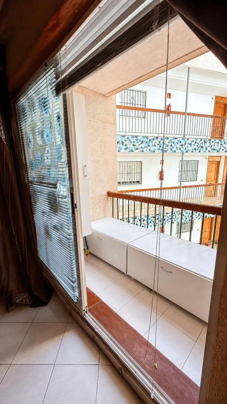 Продажа студии в Estudio en Calle Vicente Blasco Ibáñez, Playa del Cura, Torrevieja, Торревьеха photo 2