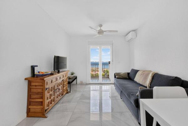 Venta de piso en Piso en Calle Acantilado, Punta Prima, Torrevieja, Torrevieja
 photo 3