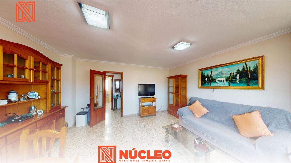Venta de piso en Piso en Calle del Poeta Sansano, Los Ángeles, Alicante / Alacant, Alicante / Alacant
photo 1