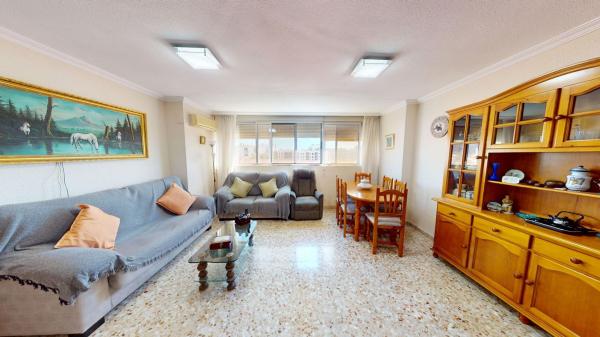 Продажа квартиры на Piso en Calle del Poeta Sansano, Los Ángeles, Alicante / Alacant, Аликанте / Алакант
 photo 2