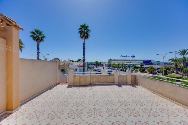 Chalet adosado en La Siesta - El Salado - Torreta, Torrevieja thumbnail 1