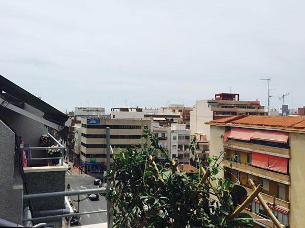 Продажа квартиры на Piso en Calle de Tomàs Ortuño, Centro Urbano, Benidorm, Бенидорм
photo 1