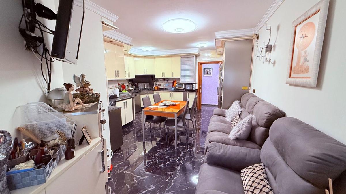 Sale of apartment in Piso en Centro Urbano, La Villajoyosa / Vila Joiosa, La Villajoyosa / Vila Joiosa
photo 2