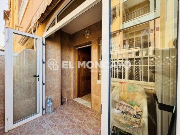 Venta de piso en Piso en Calle Mayor, Gaspar Perrelló, Torrevieja, Torrevieja
 photo 4