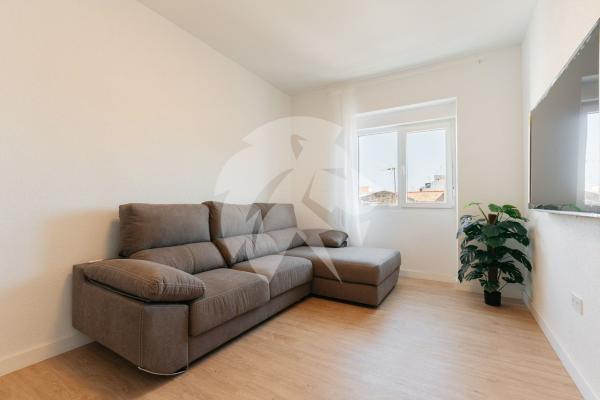 Продажа квартиры на Piso en Calle Antonio Maura, Plà del Bon Repòs-La Goteta, Alicante / Alacant, Аликанте / Алакант
 photo 1