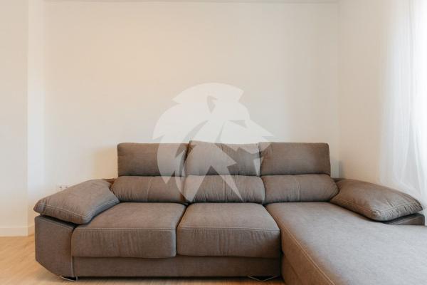 Продажа квартиры на Piso en Calle Antonio Maura, Plà del Bon Repòs-La Goteta, Alicante / Alacant, Аликанте / Алакант
 photo 2
