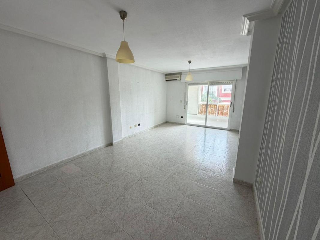 Продажа квартиры на Piso en Avenida del Mar, Los Montesinos, Лос-Монтесинос
photo 1