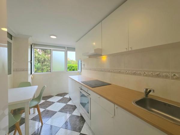 Продажа квартиры на Piso en Avenida del Doctor Jiménez Díaz, 12, San Blas, Alicante / Alacant, Аликанте / Алакант
 photo 1