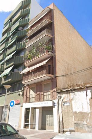 Продажа квартиры на Piso en Calle Poeta Miguel Hernandez, 108, Pont Nou-Corazón de Jesús, Elche / Elx, Эльче / Эльх
 photo 2