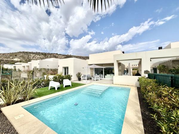 Independent chalet for sale in Casa o chalet en Algorfa, Algorfa
 photo 3