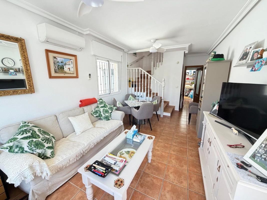 Sprzedaż niezależnego domku jednorodzinnego w  Casa o chalet en La Regia, Orihuela, Orihuela photo 3