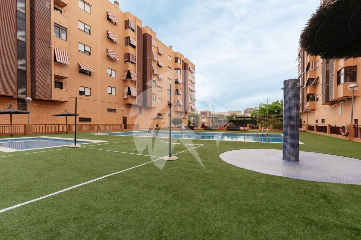 Sprzedaż mieszkania w Piso en Calle Doctor Carlos Belmonte, Garbinet - Parque de las Avenidas, Alicante / Alacant, Alicante / Alacant
 photo 4