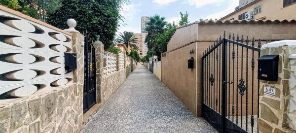 Casa o chalet independiente en Pueblo Levante, Benidorm thumbnail 1