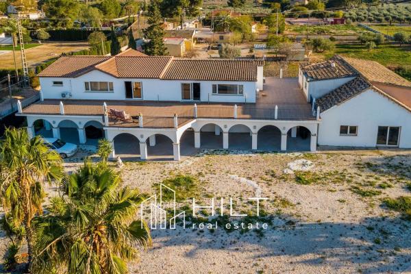 Casa o chalet independiente en Desamparados-Hurchillo-Torremendo, Orihuela thumbnail 2