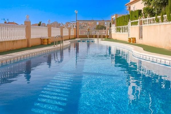 Casa o chalet independiente en Calle Lebeche, Miramar - Torre del Moro, Torrevieja photo 4