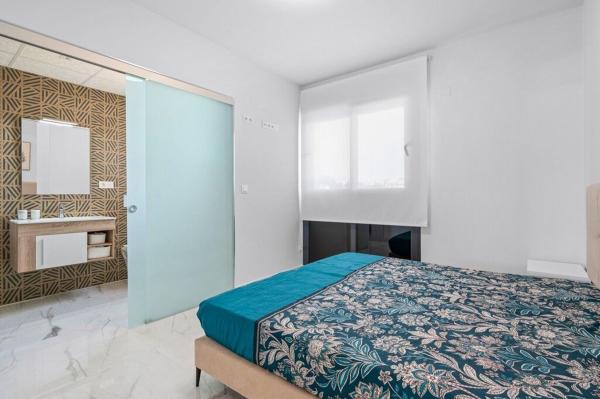 Продажа квартиры на Piso en Zona Lago - Los Almendros, Orihuela, Ориуэла
 photo 4
