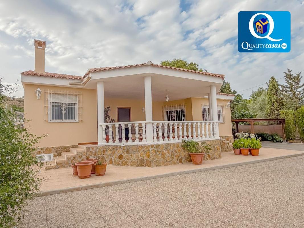 Propiedades en venta y alquiler en España photo 2