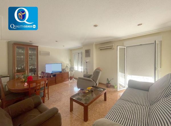 Venta de piso en Piso en Centro, Elche / Elx, Elche / Elx
photo 1