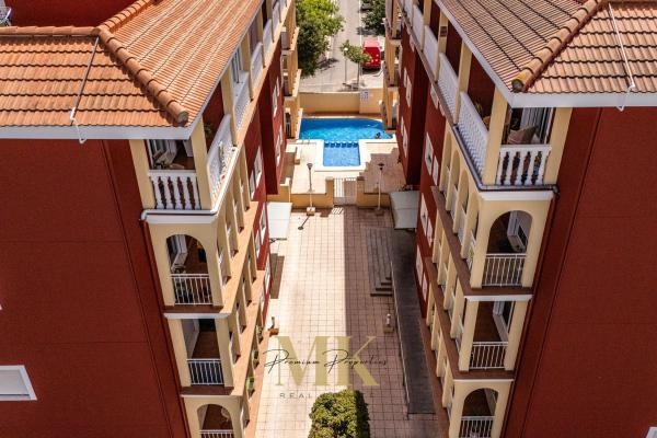 Продажа квартиры на Piso en Furs Dels, Centro, Pedreguer, Педрегер
thumbnail 2