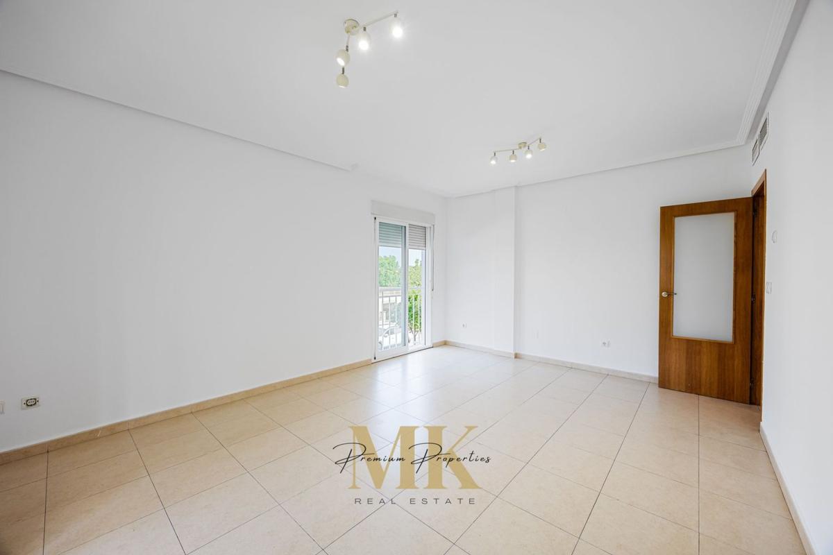 Продажа квартиры на Piso en Furs Dels, Centro, Pedreguer, Педрегер
photo 4