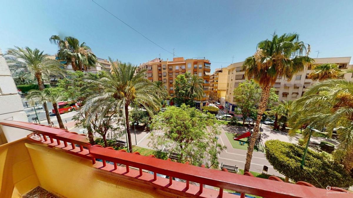 Sale of apartment in Piso en Calle de la Verge del Pilar, Crevillente, Crevillente
photo 3