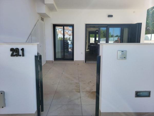 Chalet adosado en Calle Antonio Godoy, 11, Zona Pueblo, Pilar de la Horadada thumbnail 2