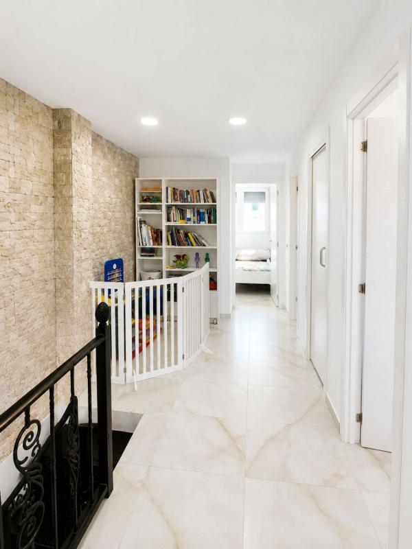 Properties for sale and rent in Spain photo 3