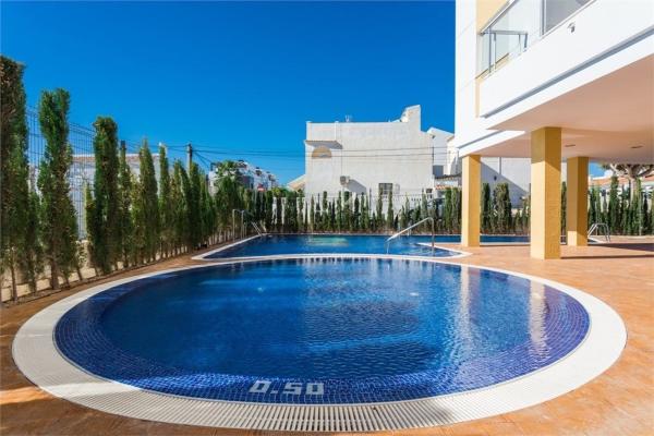 Продажа квартиры на Piso en Villamartín, Orihuela, Ориуэла
thumbnail 2