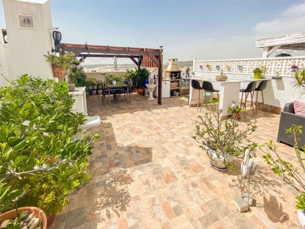 Ático en venta en Ático en Desamparados-Hurchillo-Torremendo, Orihuela, Orihuela photo 1