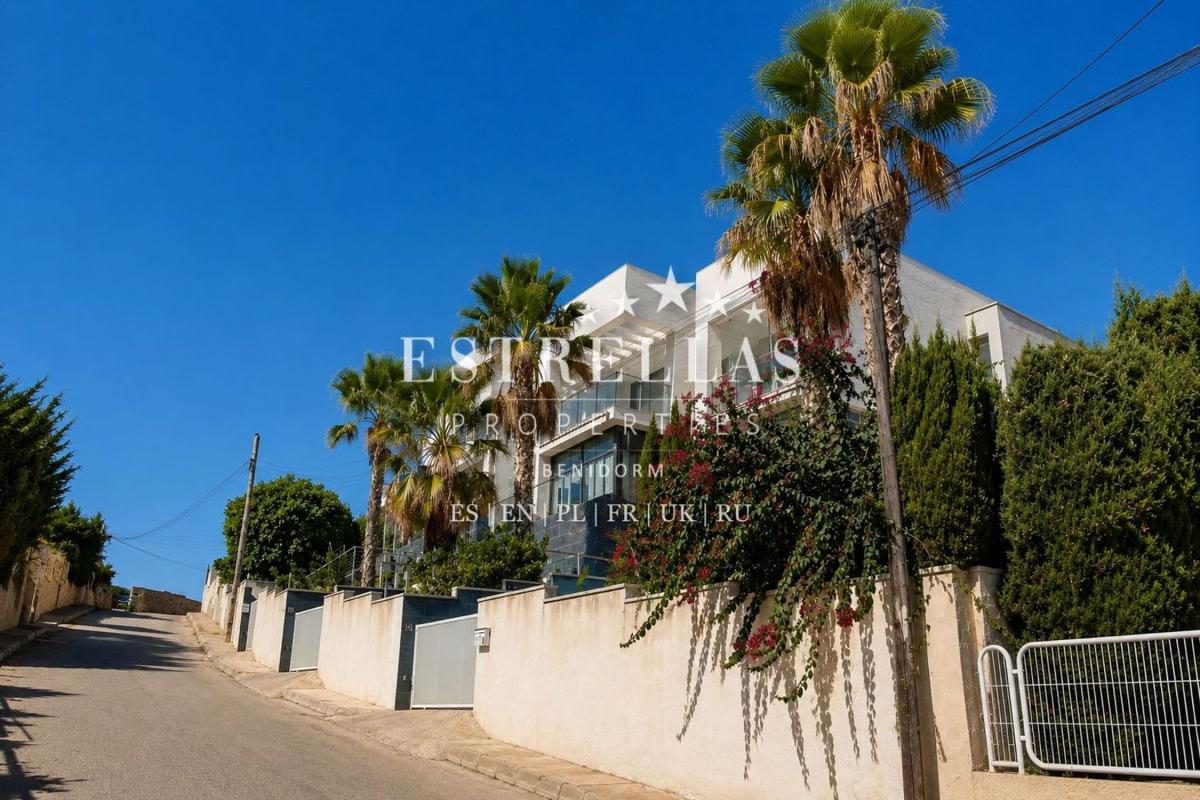 Sprzedaż niezależnego domku jednorodzinnego w Casa o chalet en Poble Nou - Montiboli, La Villajoyosa / Vila Joiosa, La Villajoyosa / Vila Joiosa photo 3