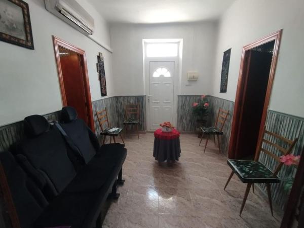 Casa o chalet independiente en Calle Almoradí, Zona Pueblo, Guardamar del Segura thumbnail 2