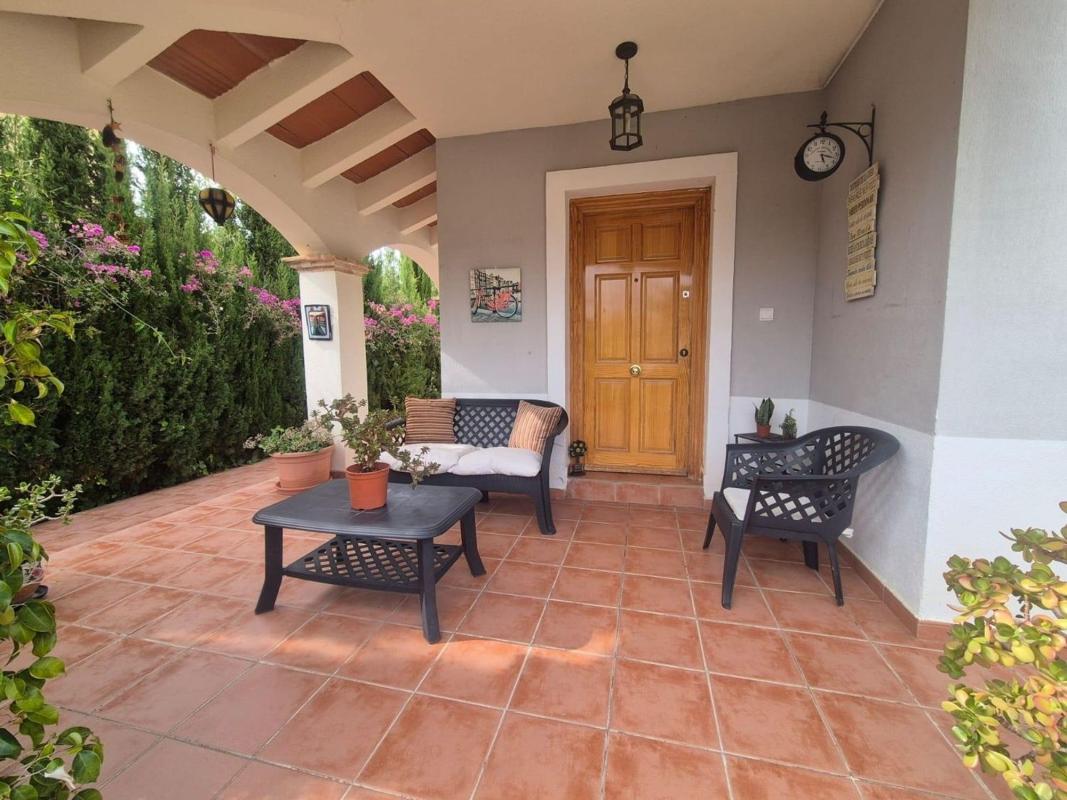 Sale of independent chalet in Casa o chalet independiente en Bonalba-Cotoveta, Mutxamel, Mutxamel
photo 2
