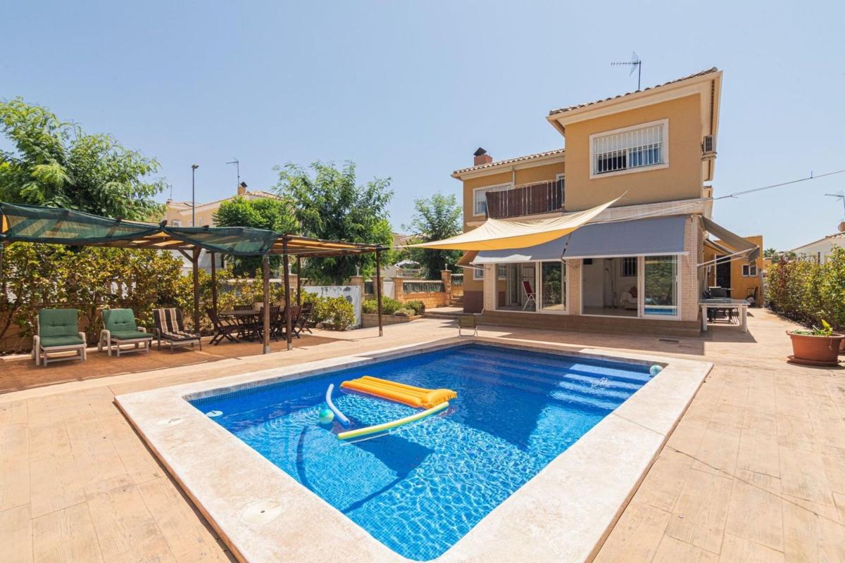 Продажа отдельного шале в Casa o chalet independiente en Pedanías Este, Aspe, Аспе photo 1