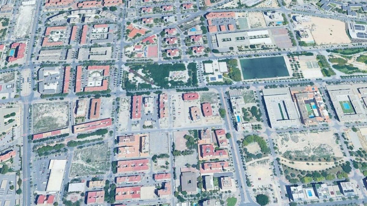 Terreno en venta en Alicante / Alacant, Alicante photo 3