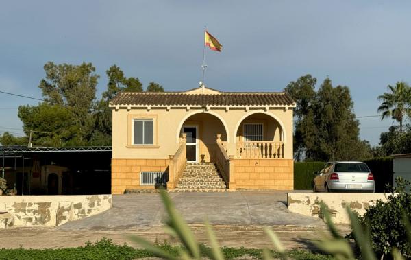 Independent chalet for sale in Barrio lo Cartagena Mo, 51, Callosa de Segura
photo 1
