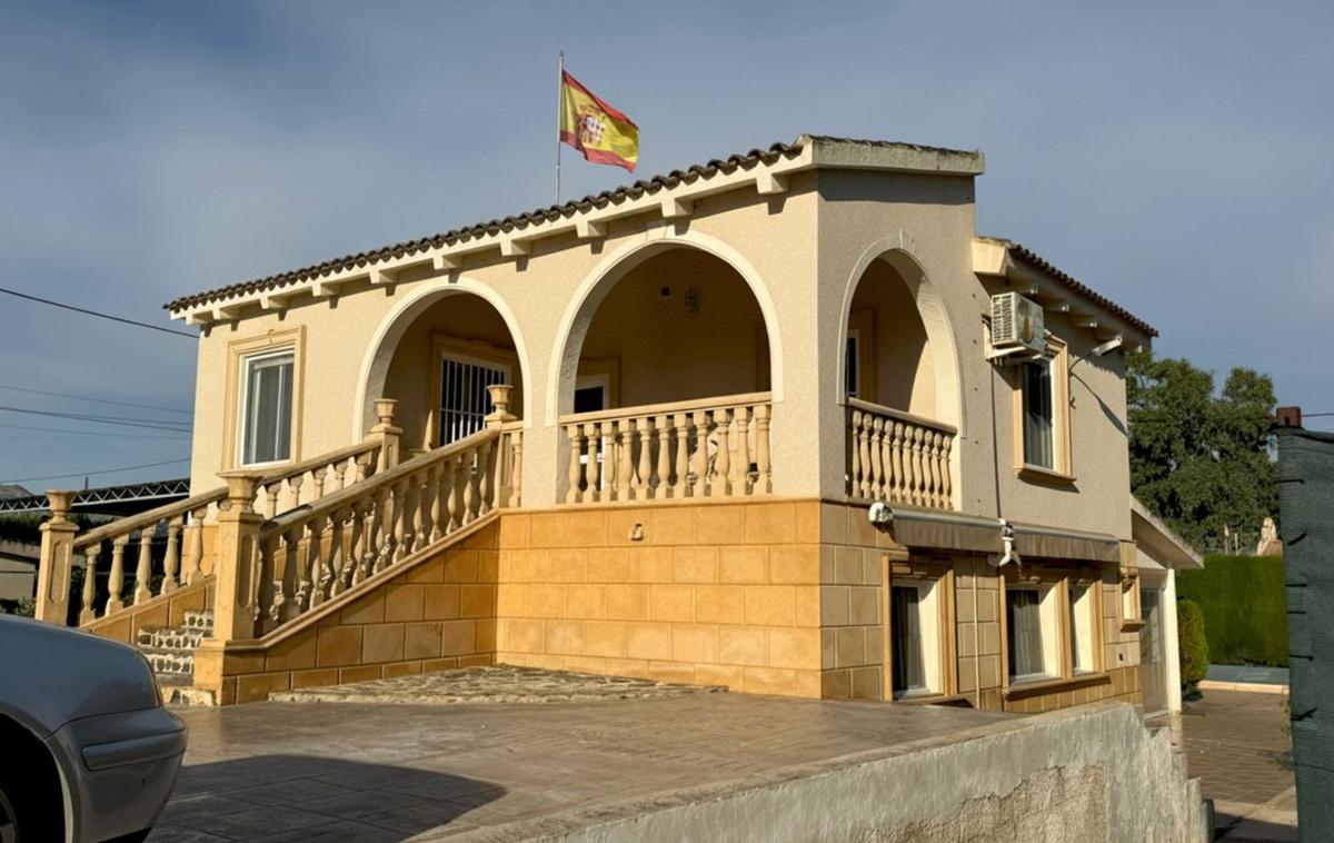 Sale of independent chalet in Barrio lo Cartagena Mo, 51, Callosa de Segura
 photo 5