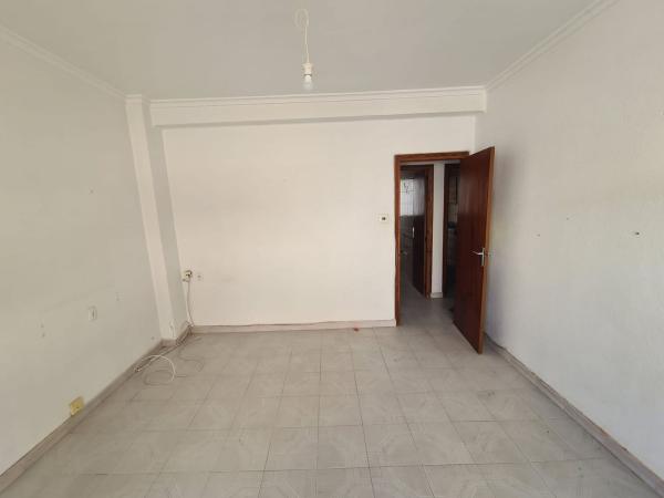 Sale of flat in Piso en Calle del Pardo, Onil, Onil
thumbnail 2
