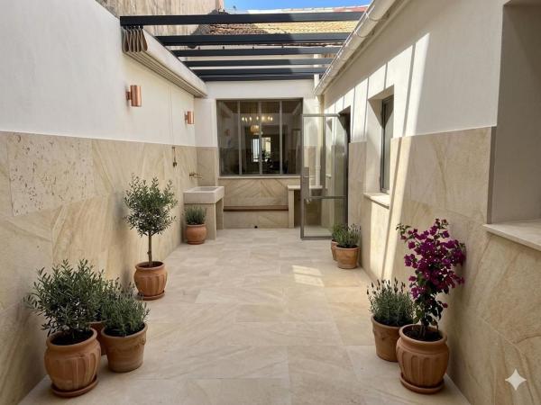 Chalet wolnostojący na sprzedaż w Casa o chalet en Calle Bazan, El Molino, Torrevieja, Torrevieja thumbnail 1