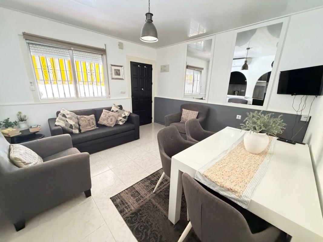 Продажа квартиры на Piso en Calle Río Wagner, Las Filipinas, Orihuela, Ориуэла
 photo 3