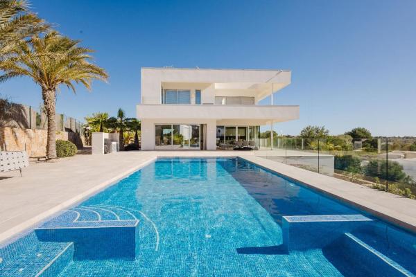 Casa de pueblo en Las Colinas Golf, Orihuela thumbnail 2