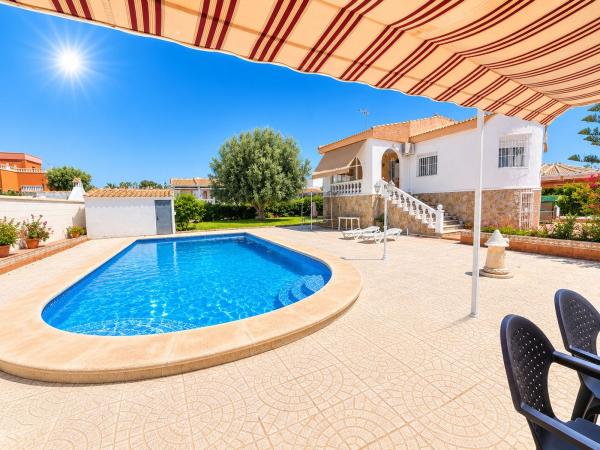 Casa de pueblo en La Siesta - El Salado - Torreta, Torrevieja photo 1