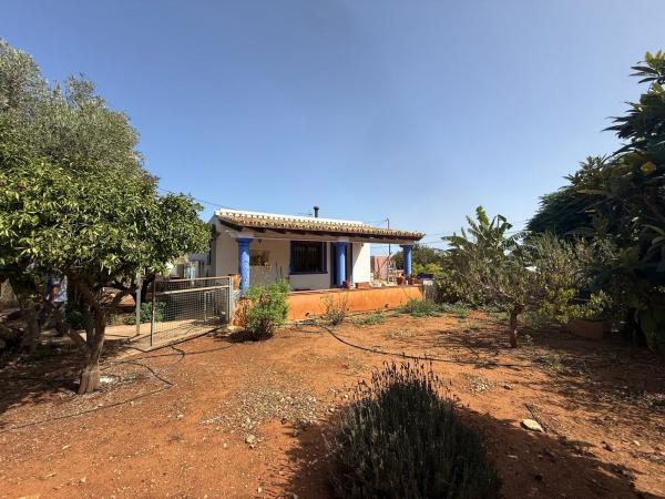 Finca rústica en venta en Finca rústica en La Pedrera-Vessanes, Denia , Denia thumbnail 1