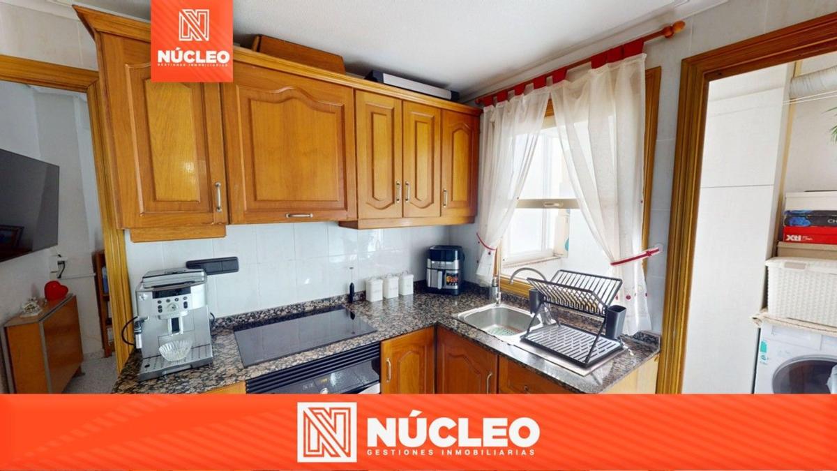Продажа квартиры на Piso en Avenida de Novelda, Carrús Oeste, Elche / Elx, Эльче / Эльх
photo 1