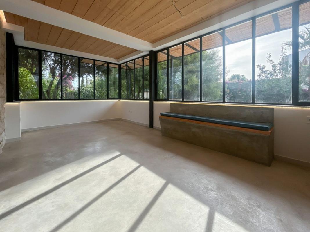 Properties for sale and rent in Spain photo 5