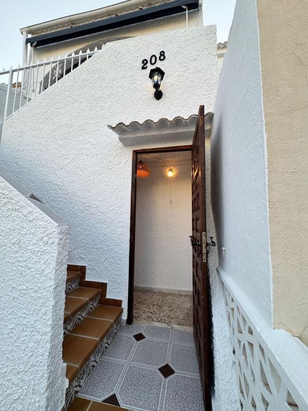 Sprzedaż mieszkania w Piso en Mil p Vikingos, 208, Mil Palmeras, Pilar de la Horadada, Pilar de la Horadada
photo 3