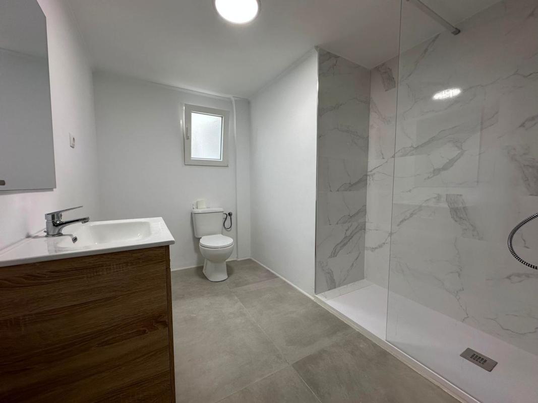 Venta de piso en Piso en Calle Espronceda, Carolinas Bajas, Alicante / Alacant, Alicante / Alacant
photo 5