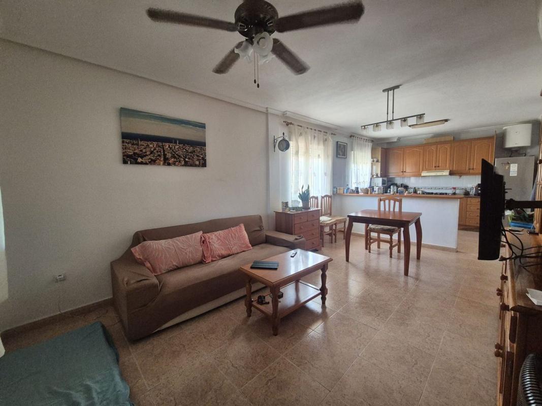 Продажа квартиры на Piso en Calle del Gorrión, 4, La Chismosa, Orihuela, Ориуэла
 photo 4