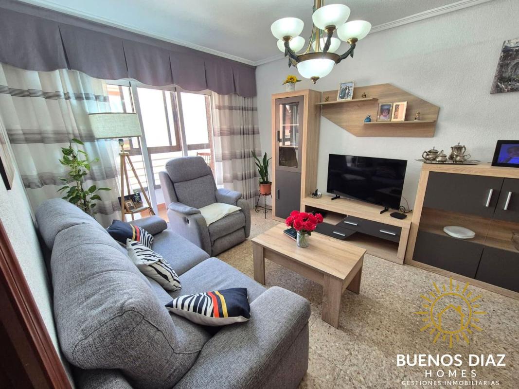 Venta de piso en Piso en Calle Diagonal, Los Ángeles, Alicante / Alacant, Alicante / Alacant
photo 1